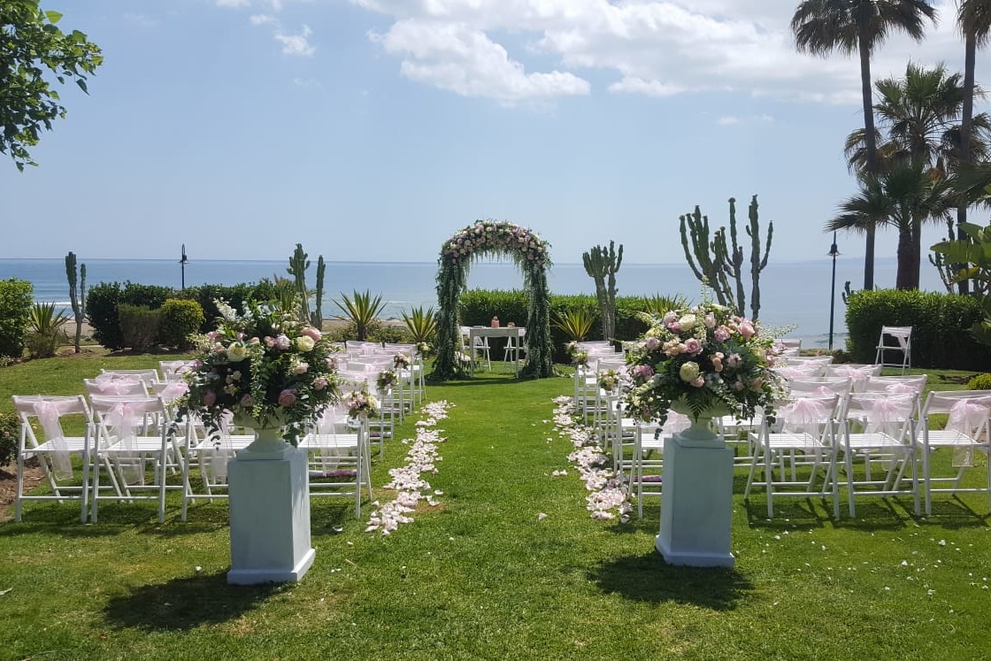 Beachfront · Marbella Marriages